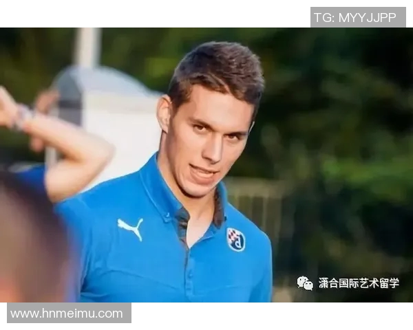 世界杯足球明星帅气风采大揭秘让我们一起欣赏他们的魅力与才华